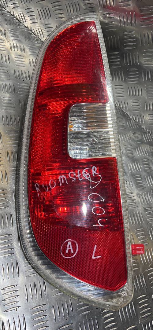 фонарь задний левый Skoda Roomster 1 поколение 2006, 1.4 л., дизель, МКПП, темно серый, минивэн