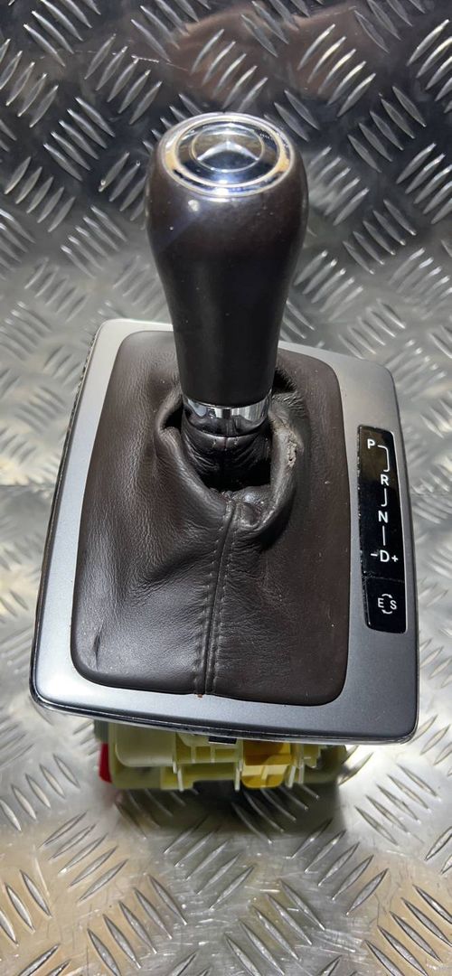 кулиса Mercedes-Benz C-Класс W204/S204 C204 2007, 1.8 л., бензин, АКПП, седан, A2042677524