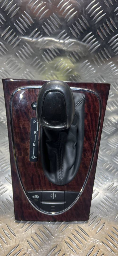 кулиса Mercedes-Benz E-Класс W211/S211 2004, 2.8 л., бензин, АКПП, черный, лимузин, A2112674224
