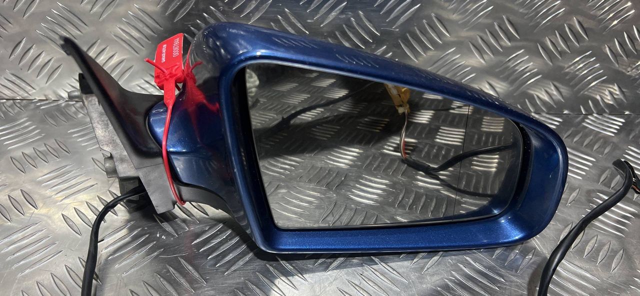зеркало наружное правое Audi A4 B7 2006, 2.0 л., BLB, дизель, 6МКПП, синий, седан