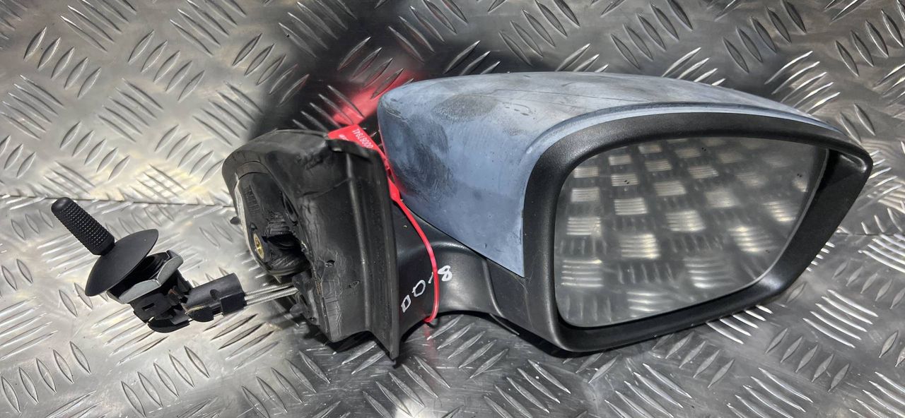 зеркало наружное правое SEAT Toledo 4 поколение 2013, 1.6 л., CAYA, дизель, 5МКПП, серебро, седан