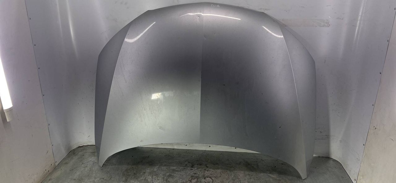 капот SEAT Toledo 4 поколение 2013, 1.6 л., CAYA, дизель, 5МКПП, серебро, седан