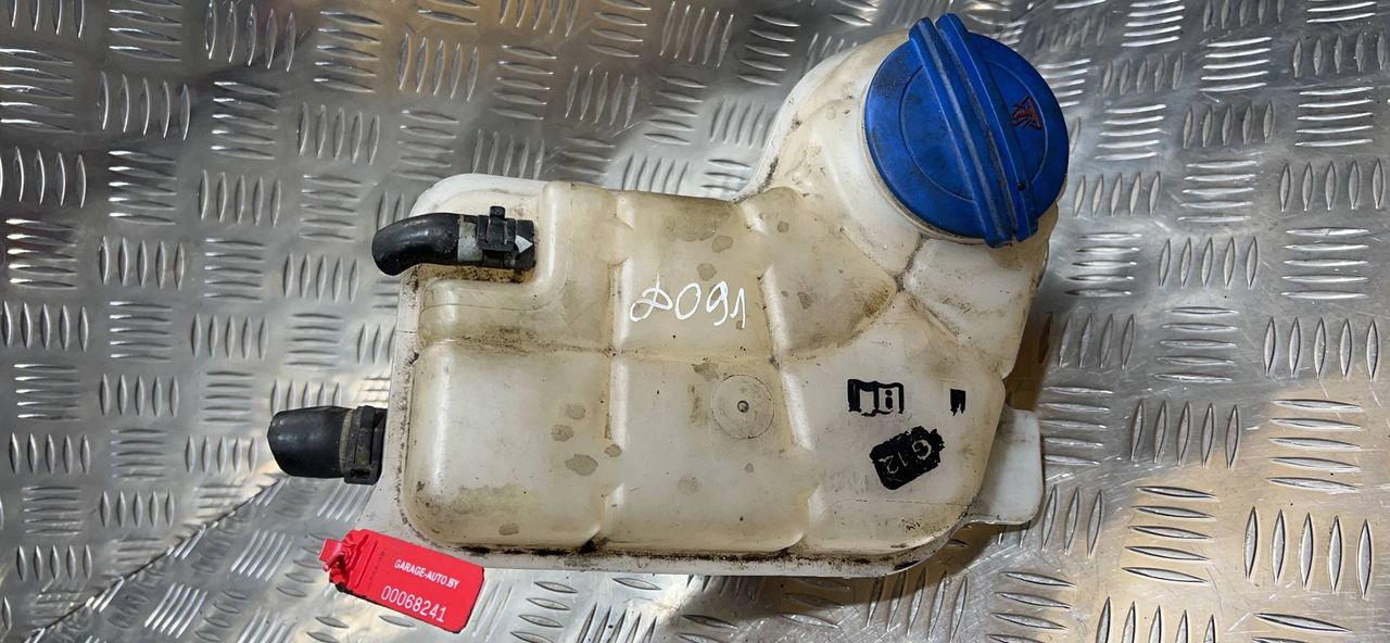 бачок расширительный Audi A4 B7 2007, 2.0 л., BRD, дизель, 6МКПП, черный, универсал