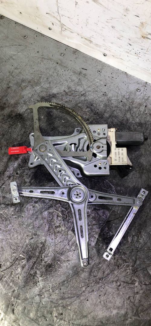 стеклоподъемник электрический передний правый Opel Vectra C 2002, 1.9 л., Z19DTH, дизель, АКПП, универсал