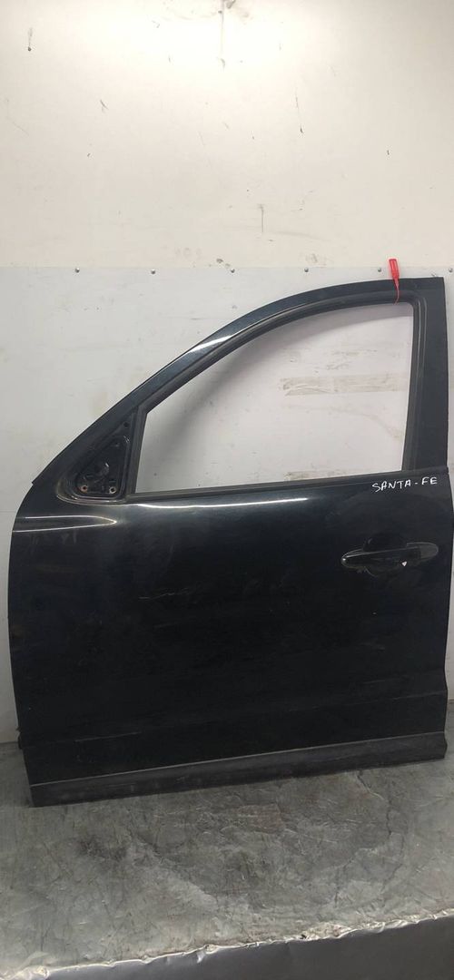 дверь передняя левая Hyundai Santa Fe 2 поколение (CM) 2006, 2.2 л., дизель, АКПП, внедорожник 5 дв.