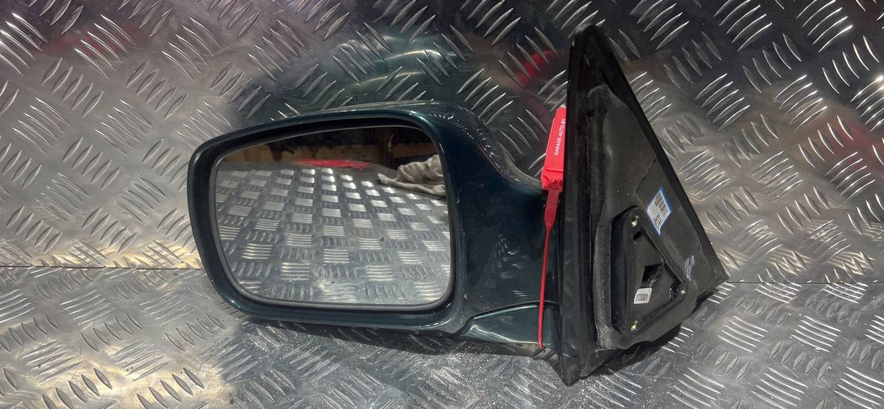 зеркало наружное левое Hyundai Terracan 1 поколение 2003, 2.9 л., дизель, АКПП, внедорожник 5 дв.
