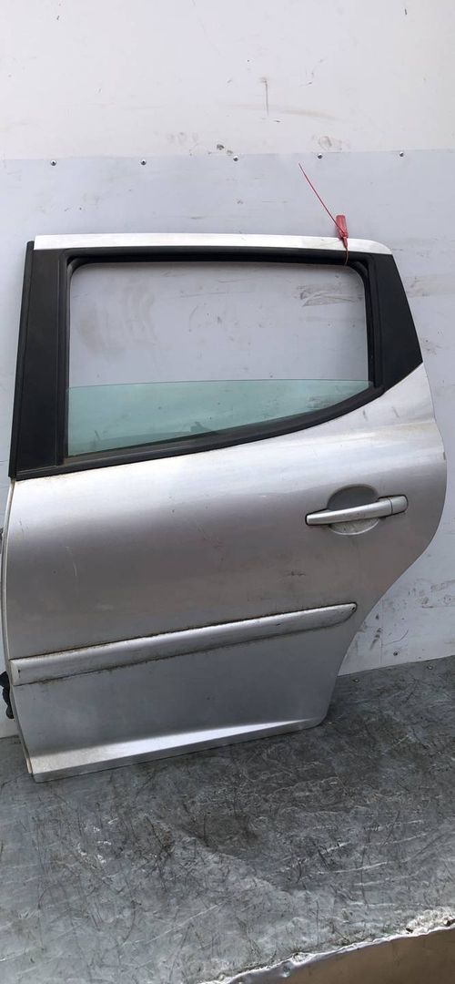 дверь задняя левая Peugeot 207 1 поколение 2008, 1.6 л., дизель, 5МКПП, серебро, универсал