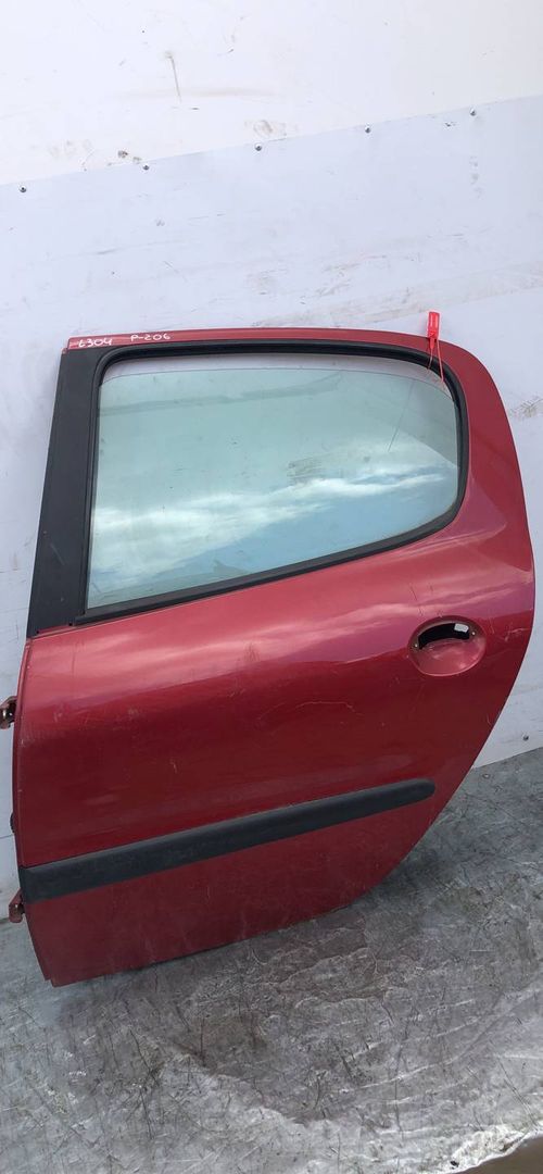 дверь задняя левая Peugeot 206 1 поколение 2000, 1.4 л., KFX (TU3JP), бензин, АКПП, хетчбэк 5 дв.