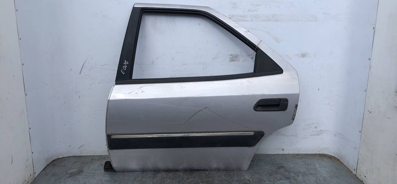 дверь задняя левая Citroen Xantia 1 поколение 1995, 1.6 л., бензин, 5МКПП, хетчбэк 5 дв.