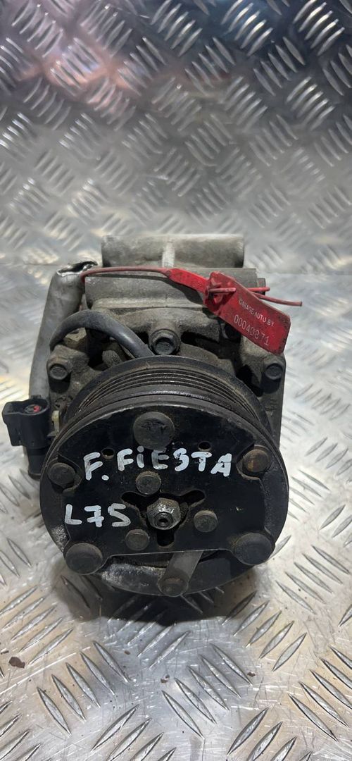 компрессор кондиционера Ford Fiesta 5 поколение 2005, 1.4 л., бензин, хетчбэк 5 дв.