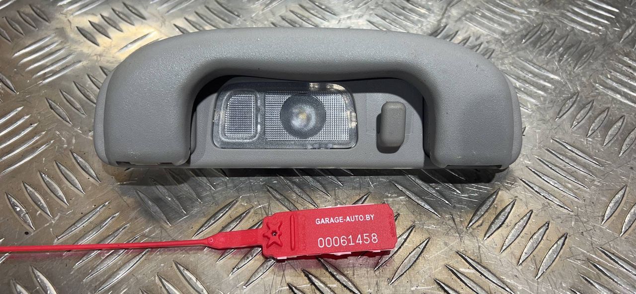 ручка внутренняя потолочная Chevrolet Equinox 3 поколение 2019, 1.5 л., бензин, АКПП, внедорожник 5 дв.