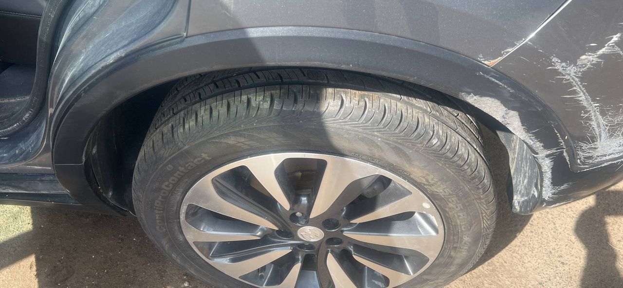 молдинг крыла заднего левого Buick Encore 1 поколение [рестайлинг] 2019, 1.4 л., бензин, АКПП, внедорожник 5 дв.