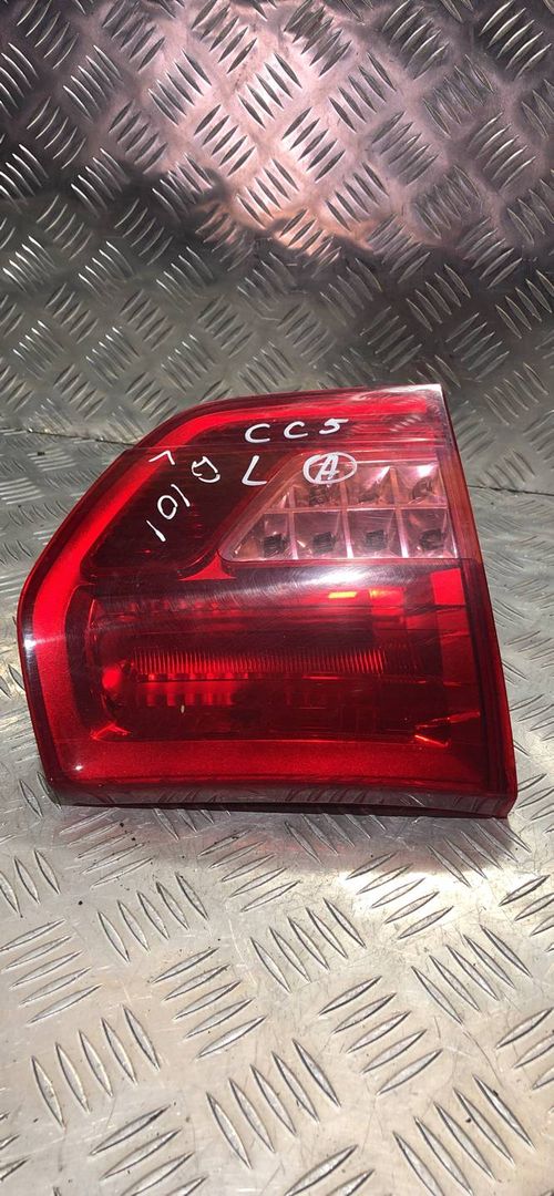 фонарь крышки багажника левый Citroen C5 2 поколение 2009, 2.0 л., дизель, 6МКПП, универсал
