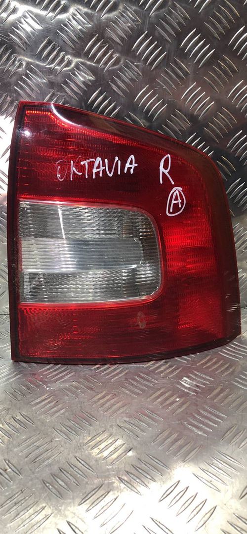 фонарь задний правый Skoda Octavia 2 поколение (A5) 2007, 1.9 л., дизель, универсал, полный привод