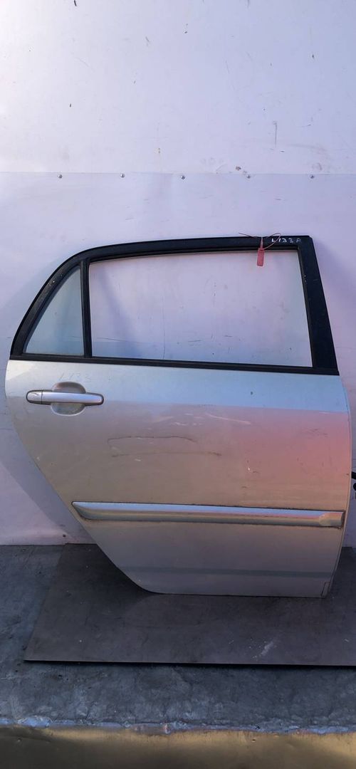 дверь задняя правая Toyota Corolla 9 поколение (E120/E130) [рестайлинг] 2004, 1.4 л., 1ND-TV, дизель, 5МКПП, хетчбэк 5 дв.
