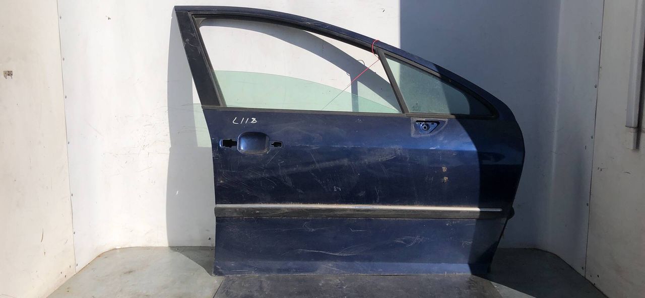 дверь передняя правая Peugeot 407 1 поколение 2007, 1.6 л., 9HZ (DV6TED4), дизель, 5МКПП, универсал