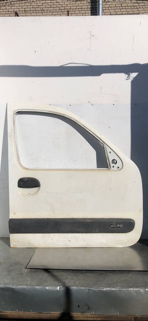 дверь передняя правая Renault Kangoo 1 поколение 2002, 1.5 л., K9K 704, дизель, 5МКПП, фургон
