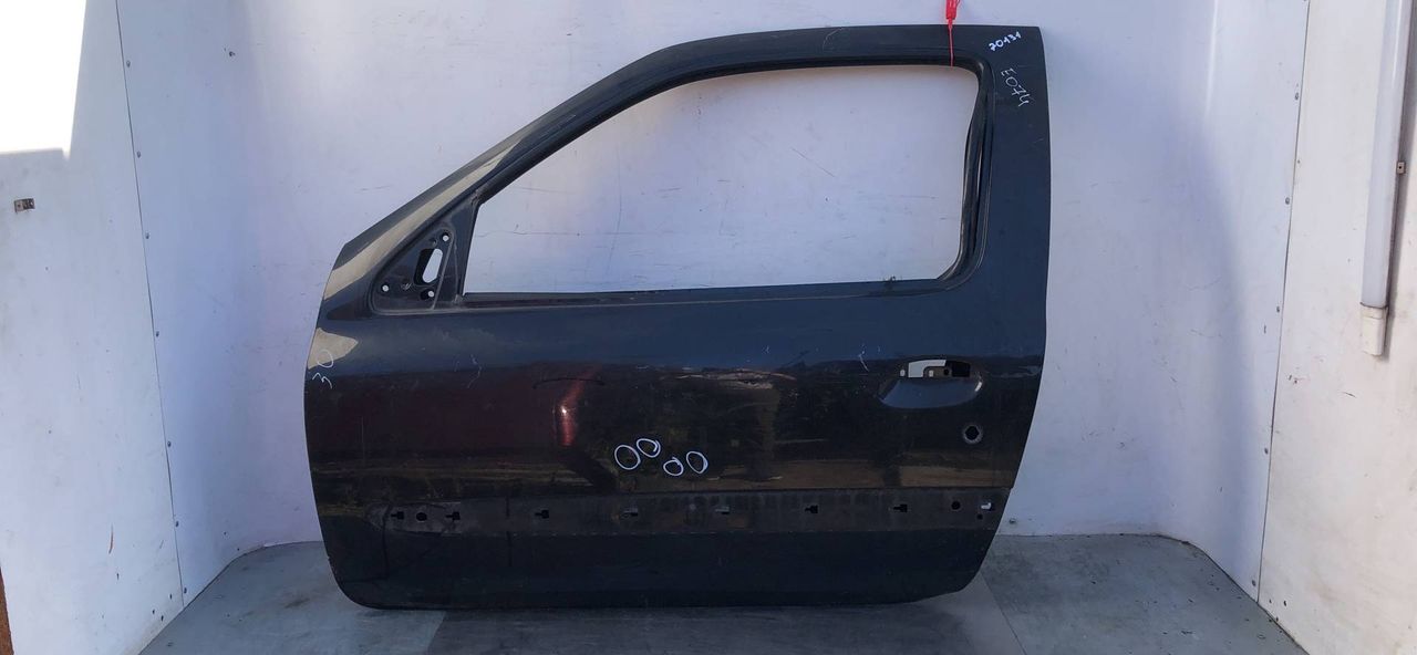 дверь передняя левая Renault Clio 2 поколение [2-й рестайлинг] 2003, black, хетчбэк 3 дв.
