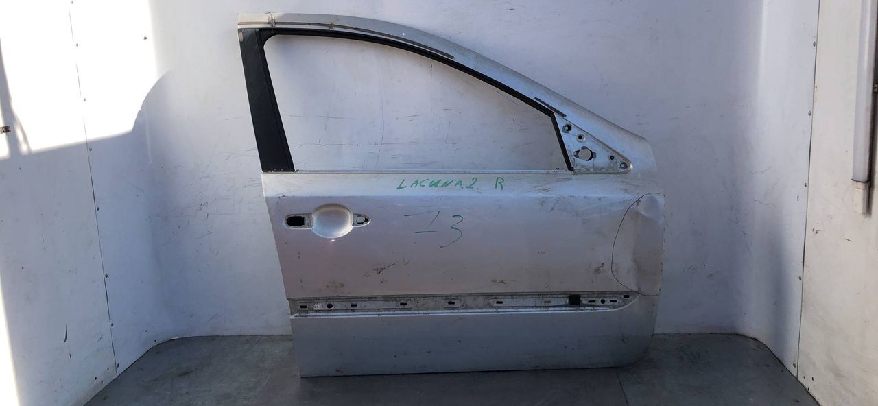 дверь передняя правая Renault Laguna 2 поколение 2002, 1.6 л., бензин, silver, универсал