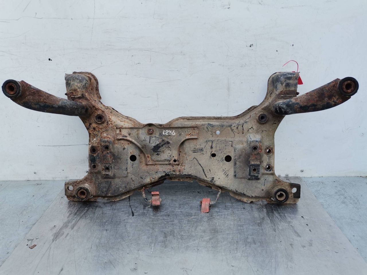 балка подвески передняя (подрамник) Mazda 5 CR 2006, 2.0 л., бензин, 5МКПП, серебро, минивэн