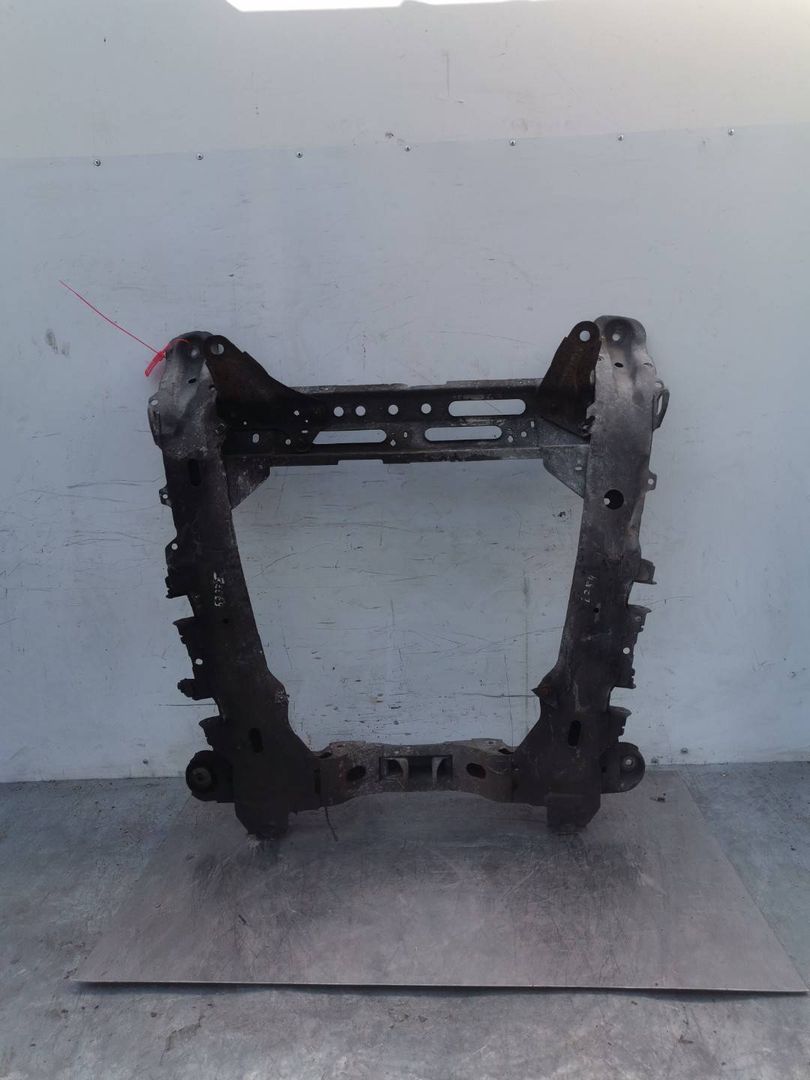 балка подвески передняя (подрамник) Renault Megane 1 поколение [рестайлинг] 2001, 1.6 л., бензин, 5МКПП, седан