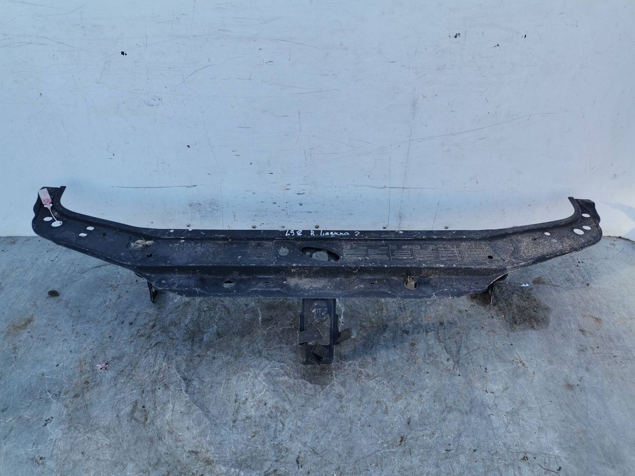 рамка капота Renault Laguna 2 поколение 2003, 1.8 л., F4P 774, бензин, 5МКПП, хетчбэк 5 дв.