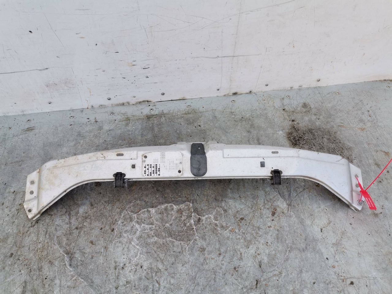 рамка капота Mercedes-Benz E-Класс W210/S210 [рестайлинг] 1999, 2.2 л., дизель, АКПП, серебро, седан
