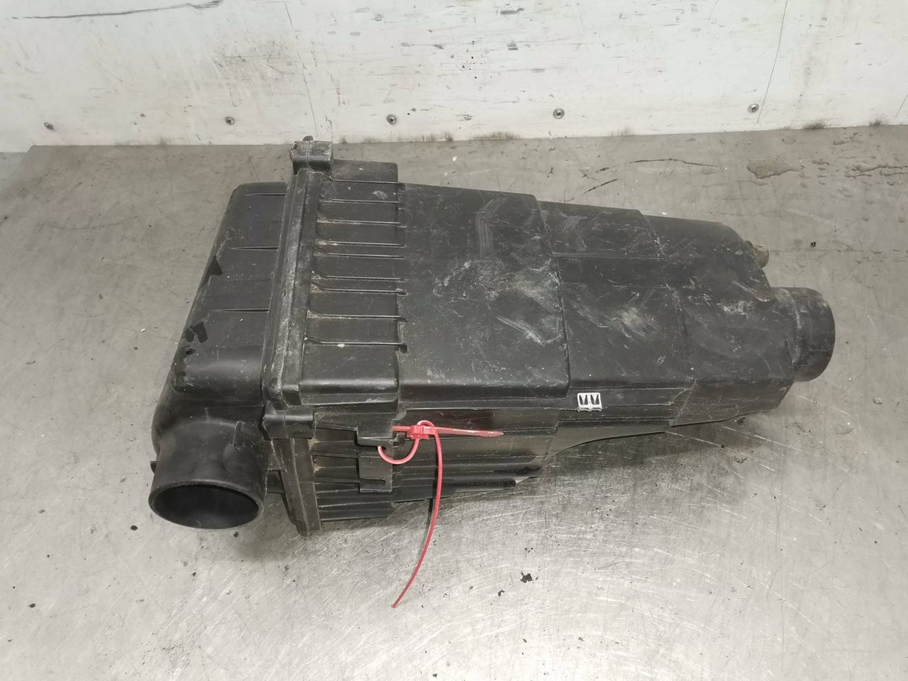 корпус воздушного фильтра Citroen Xsara Picasso 1 поколение 2001, 1.8 л., 6FZ (EW7J4), бензин, 5МКПП, черный, минивэн