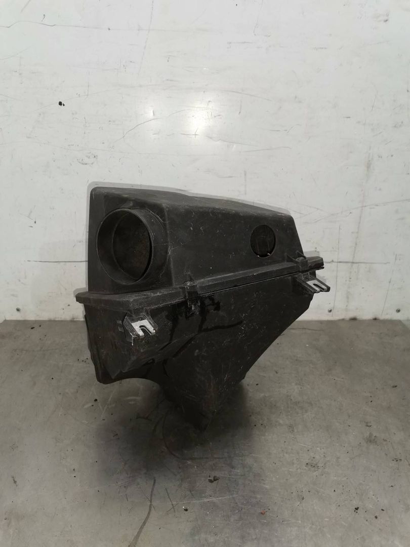 корпус воздушного фильтра Audi A8 D2/4D [рестайлинг] (1999 - 2002), 3.3 л., дизель, АКПП, седан