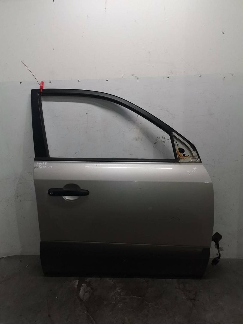 дверь передняя правая Hyundai Tucson 1 поколение 2005, 2.0 л., D4EA, дизель, 5МКПП, внедорожник 5 дв.