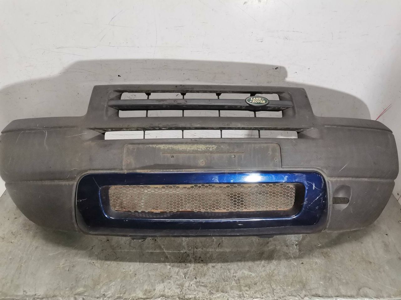 бампер передний Land Rover Freelander 1 поколение 1999, 1.8 л., 18 K4F, бензин, 5МКПП, кабриолет