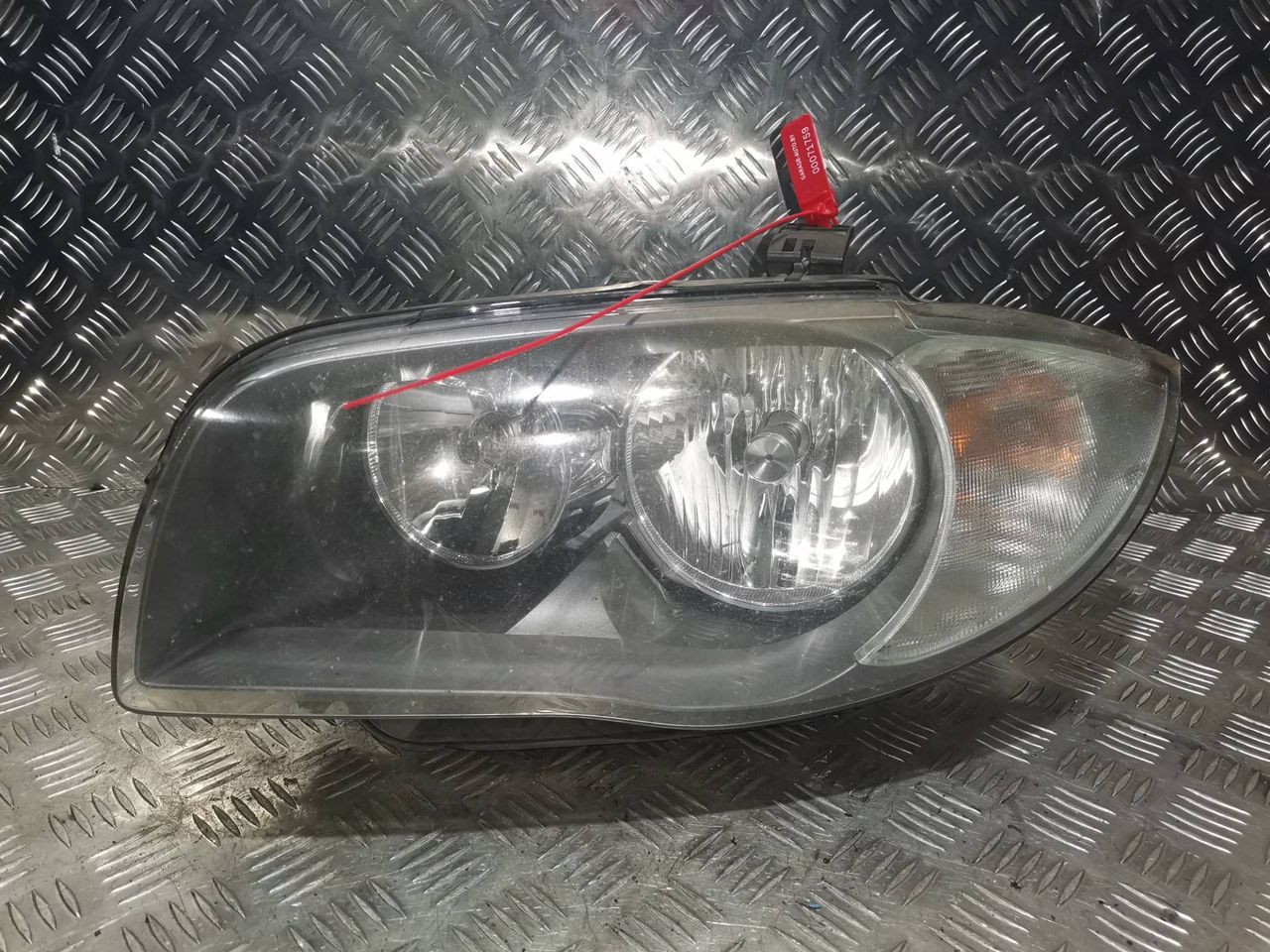 фара левая BMW 1 серия E81/E82/E87/E88 [рестайлинг] 2007, хетчбэк 5 дв.