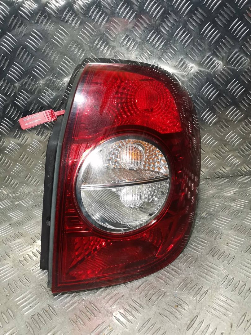 фонарь задний правый Chevrolet Captiva 1 поколение 2008, 2.0 л., дизель, 5МКПП, внедорожник 5 дв.