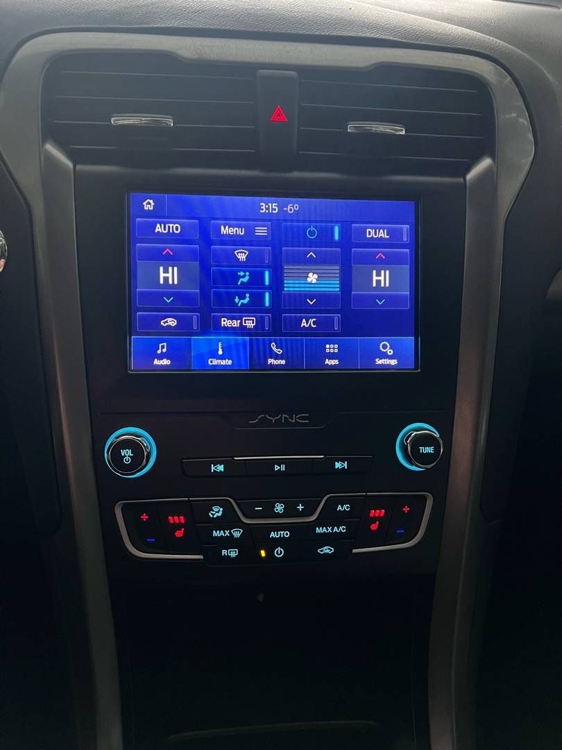 дисплей Ford Fusion (USA) 2 поколение [рестайлинг] 2020, 1.5 л., бензин, АКПП, седан, SEL
