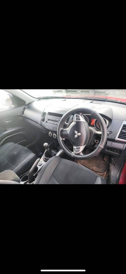 Mitsubishi Outlander 2 2007