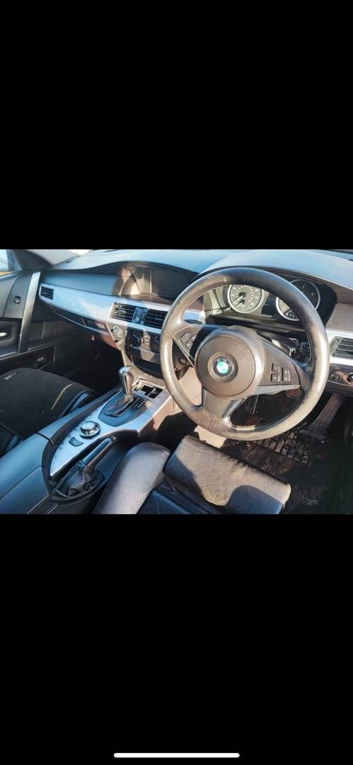 BMW 5 E60/E61 2004