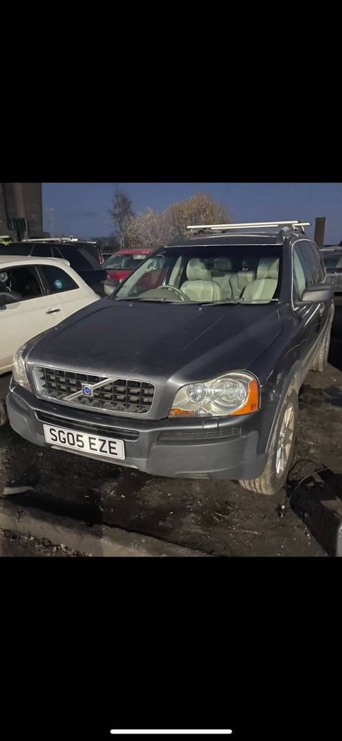 Volvo XC90 2005