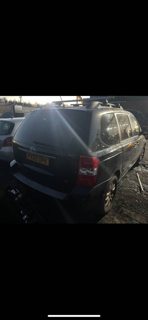 Kia Carnival 2 2009