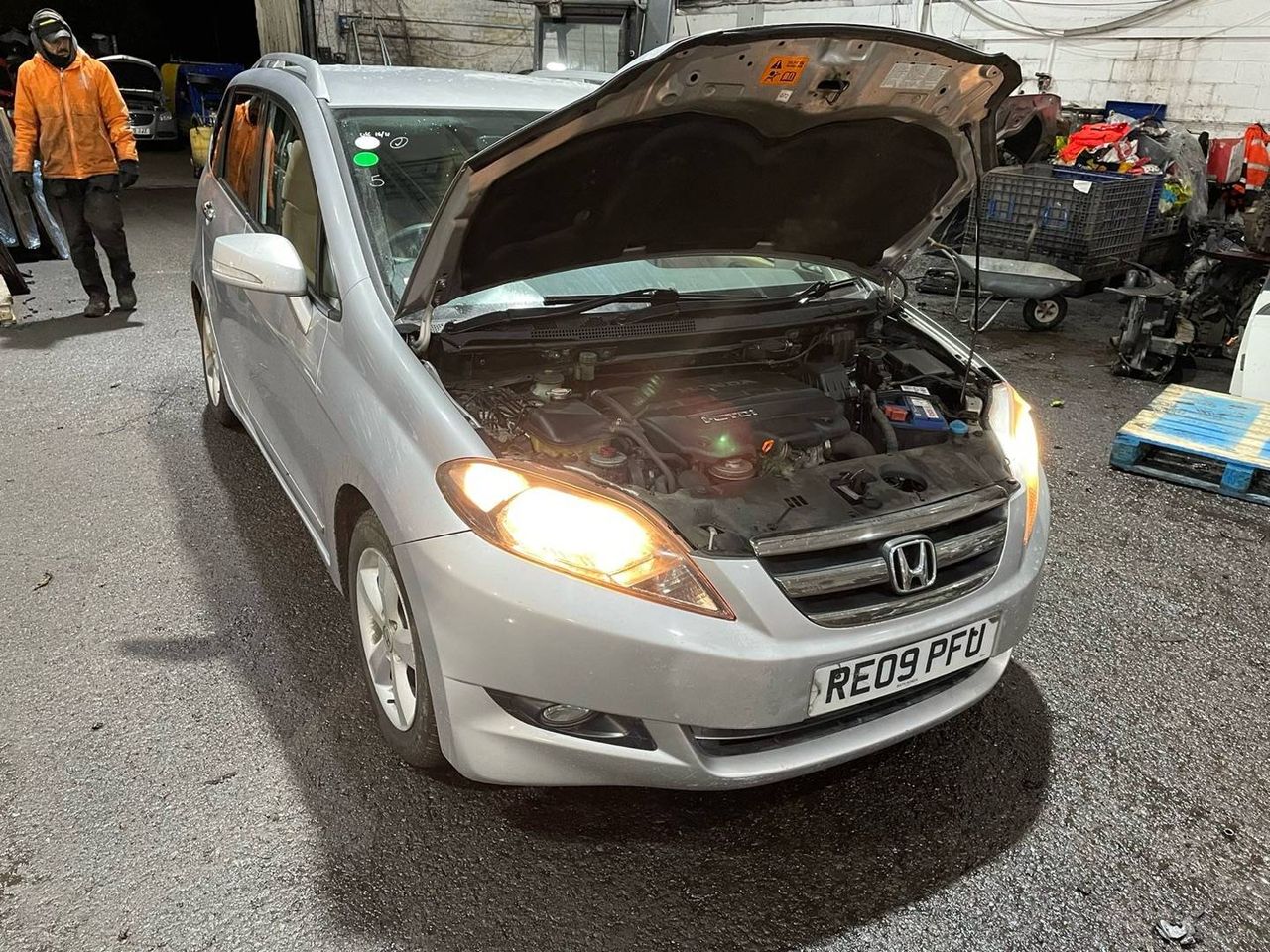 Honda FR-V 2009