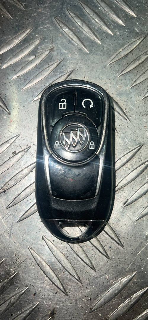 ключ Buick Encore 1 поколение [рестайлинг] 2019, 1.4 л., бензин, АКПП, внедорожник 5 дв.