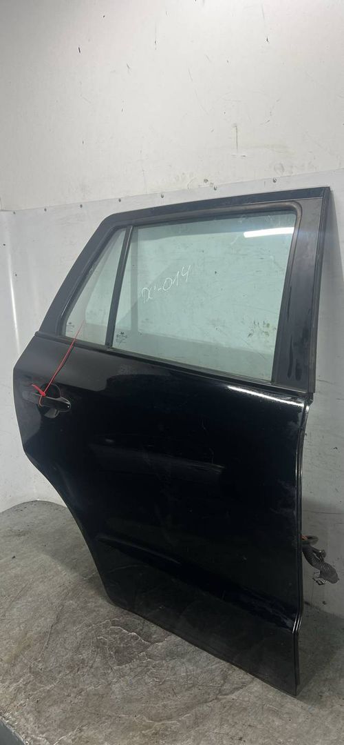 дверь задняя правая Hyundai Santa Fe 2 поколение (CM) 2006, 2.2 л., D4EB, дизель, АКПП, внедорожник 5 дв.