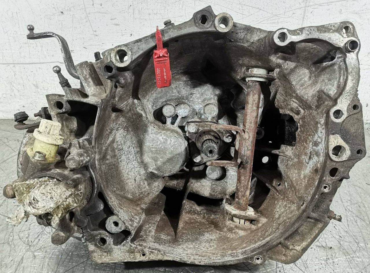 КПП механическая (МКПП) Peugeot Partner 1 поколение (M49) 2000, 1.9 л., дизель, 5МКПП, 20TE20