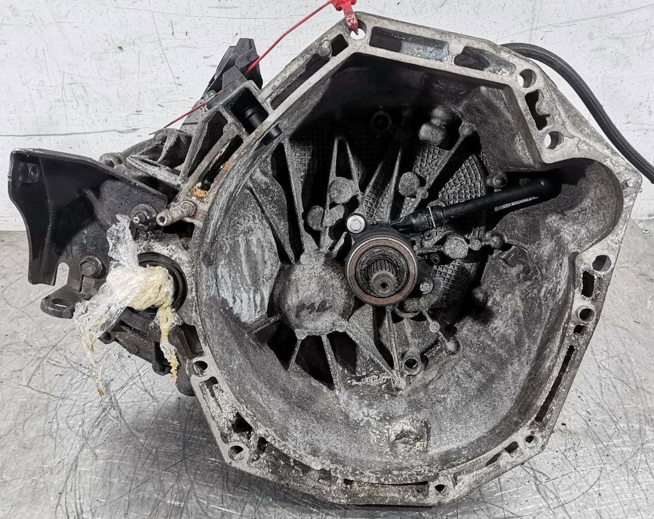 КПП механическая (МКПП) Renault Scenic 3 поколение 2009, 1.5 л., K9K 832, дизель, 6МКПП, минивэн, TL4B015