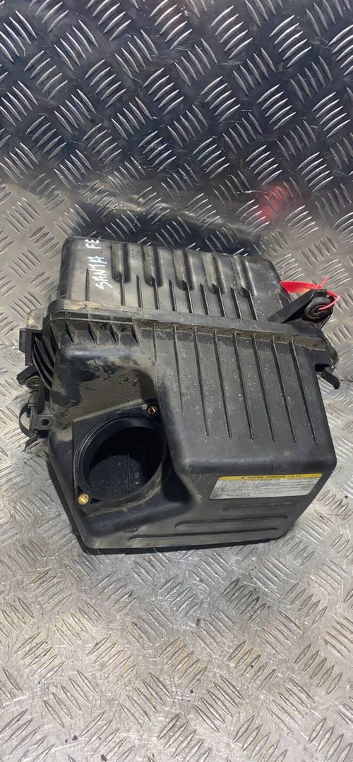 корпус воздушного фильтра Hyundai Santa Fe 2 поколение (CM) 2006, 2.2 л., D4EB, дизель, АКПП, внедорожник 5 дв.