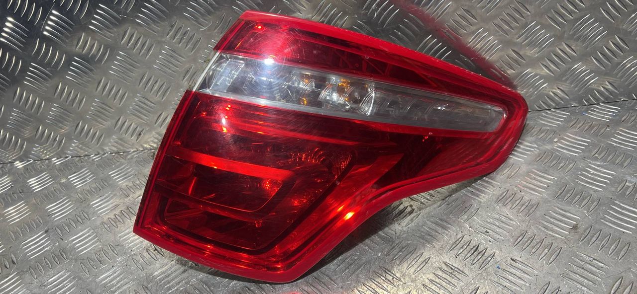 фонарь задний правый Citroen C4 Picasso 1 поколение 2008, 1.8 л., бензин, 5МКПП, минивэн