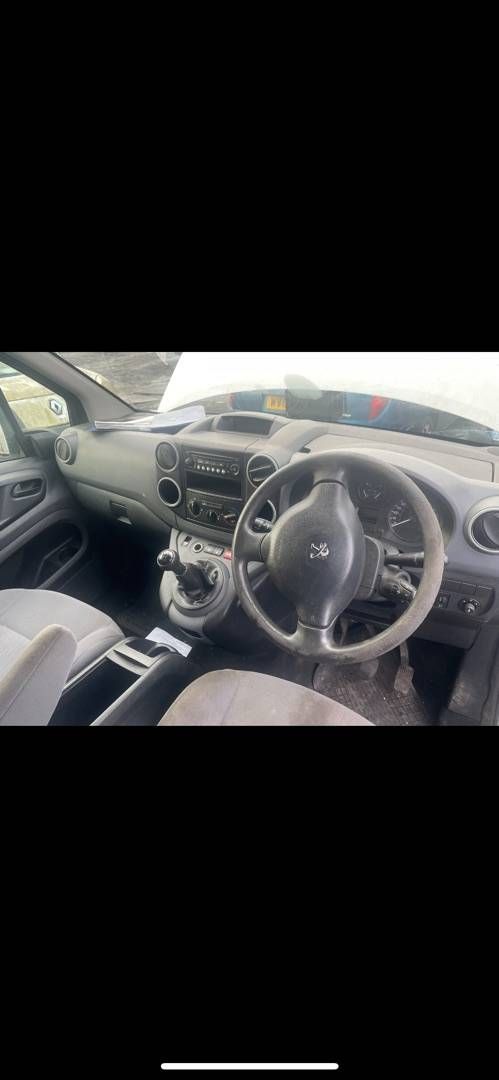 Peugeot Partner 2  (B9) рест. 2013