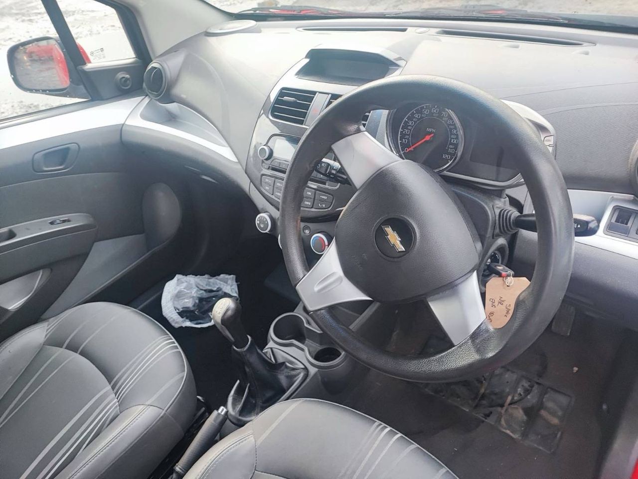 Chevrolet Spark M300 2014