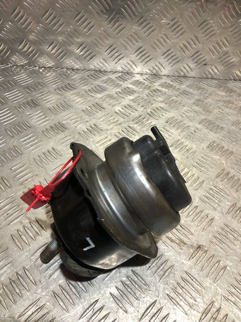 подушка крепления двигателя BMW X5 E70 2008, 3.0 л., M57 D30 (306D3), дизель, АКПП, черный, внедорожник 5 дв., P678441601