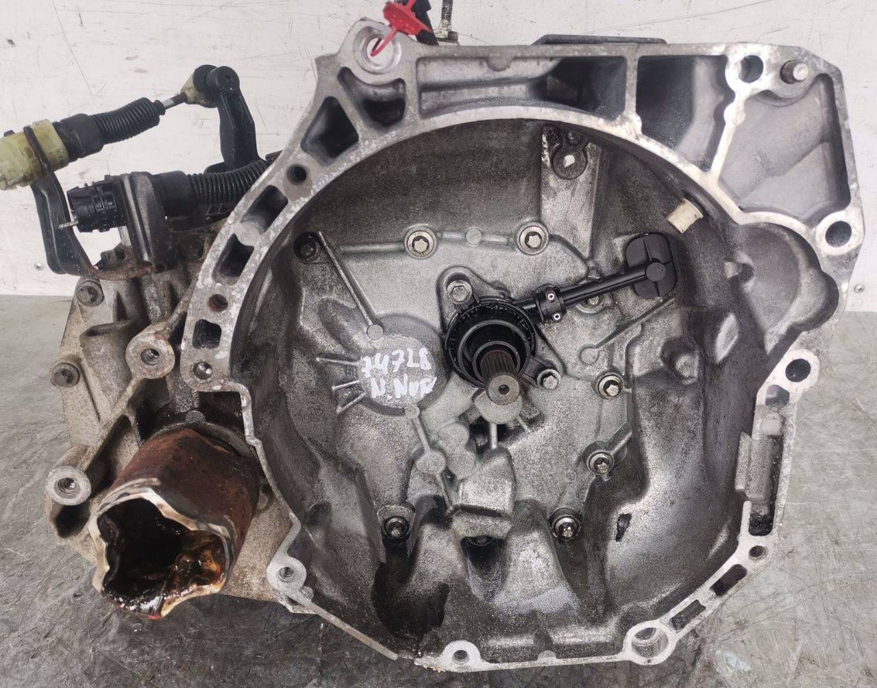 КПП механическая (МКПП) Nissan Note E12 2014, 1.2 л., HR12DDR, бензин, 5МКПП, хетчбэк 5 дв., JH3, JH3328