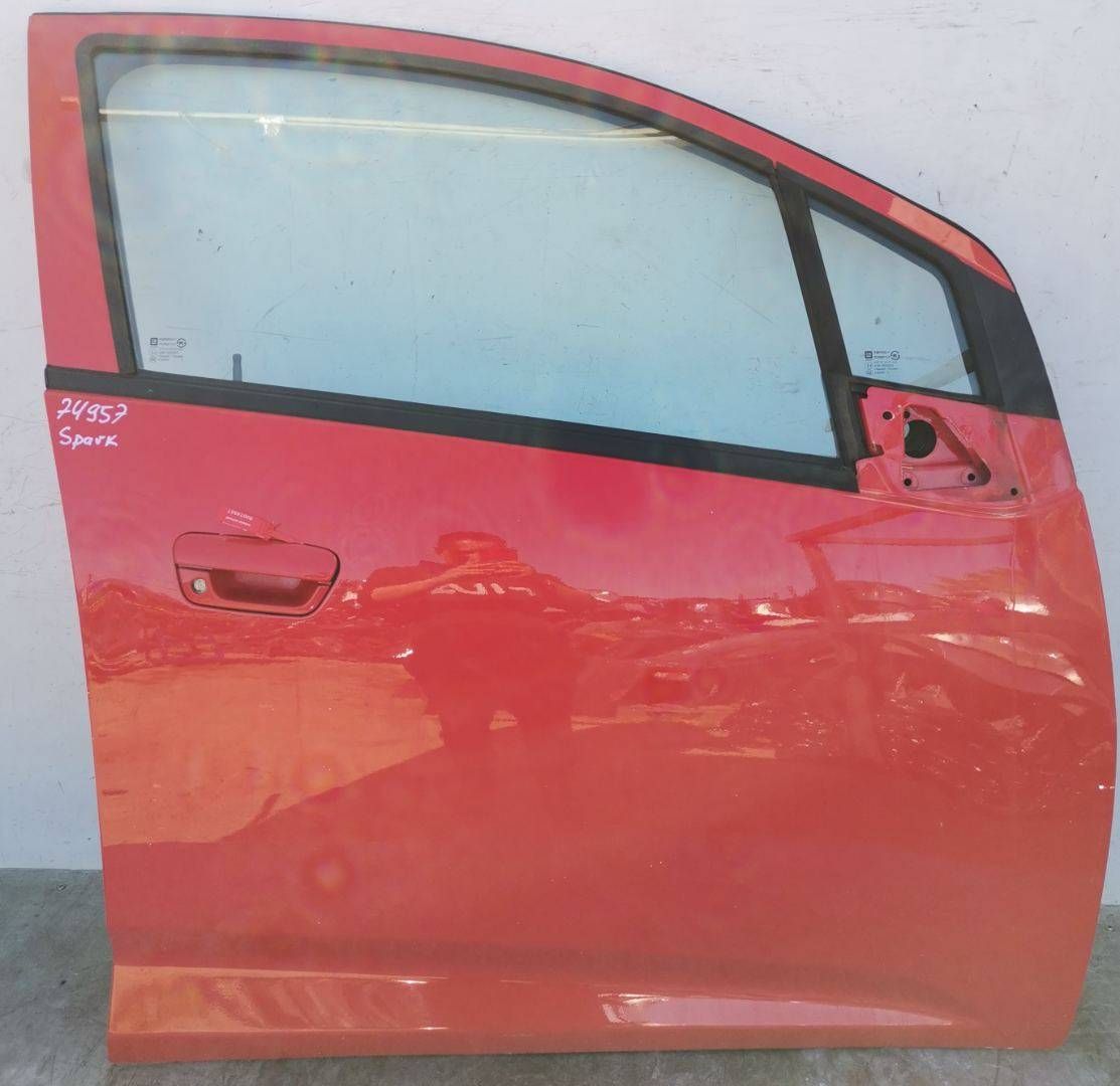 дверь передняя правая Chevrolet Spark M300 2014, 1.2 л., B12D1, бензин, 5МКПП, хетчбэк 5 дв.